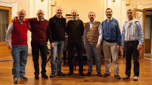 La foto di rito: i Dodecafonici e il Maestro gruppo